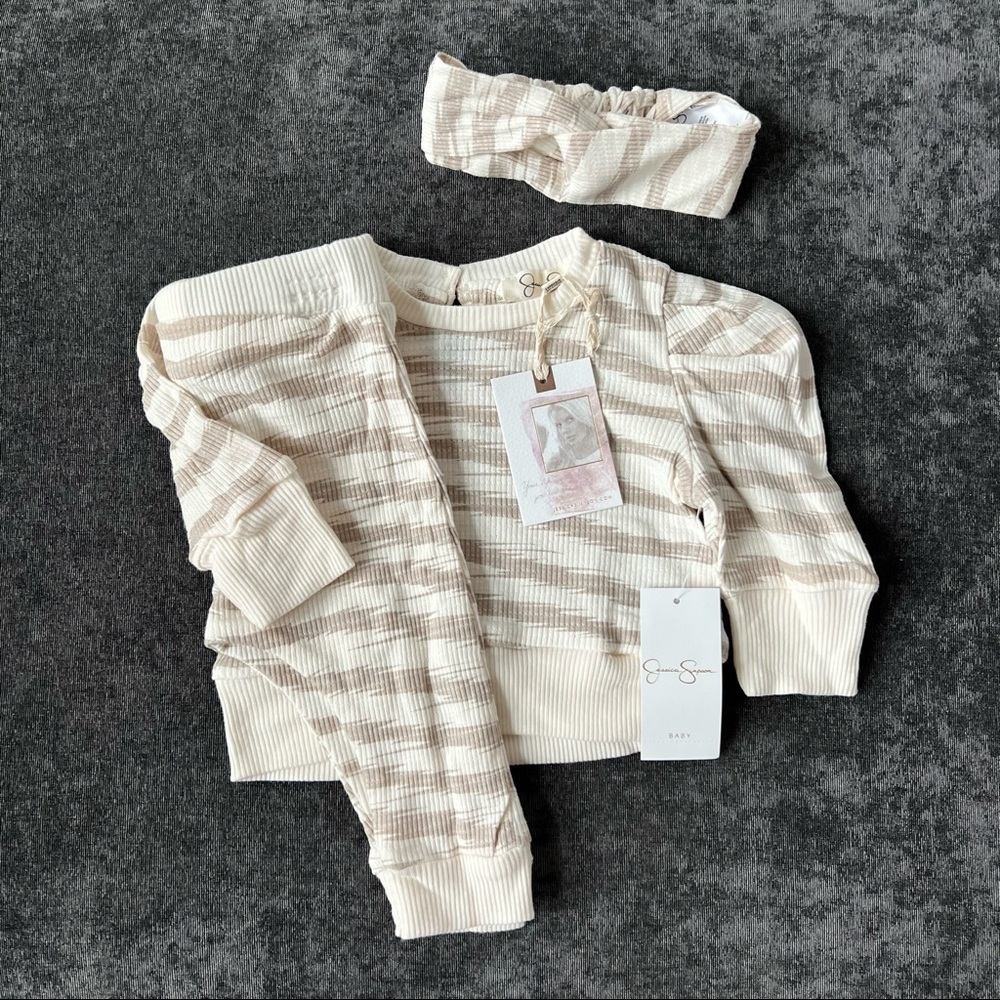 NWT Jessica Simpson Tiger Stripe Set
